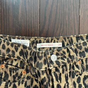 Levi’s Ribcage Straight - corduroy cheetah print
